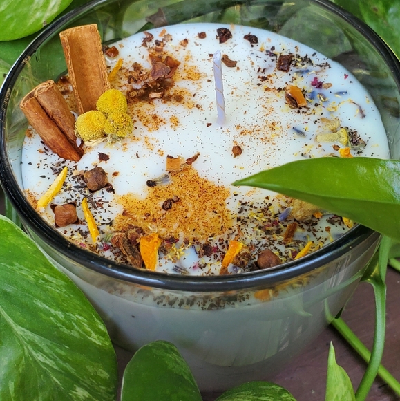 Candles - Picture 3 of 3